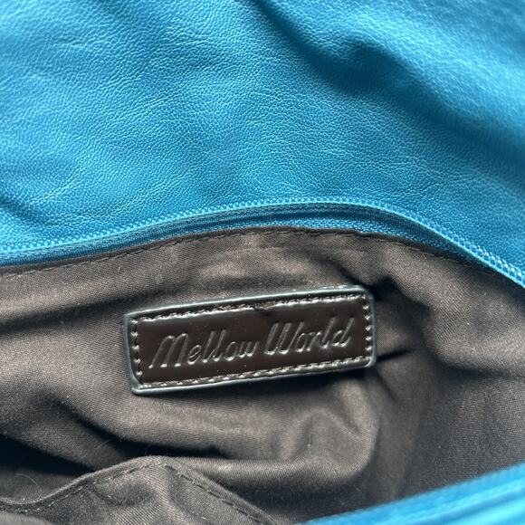 Mellow World Rainbow Twisted Crossbody Clutch Turquoise w/ Shoulder Strap - NICE - Picture 5 of 8